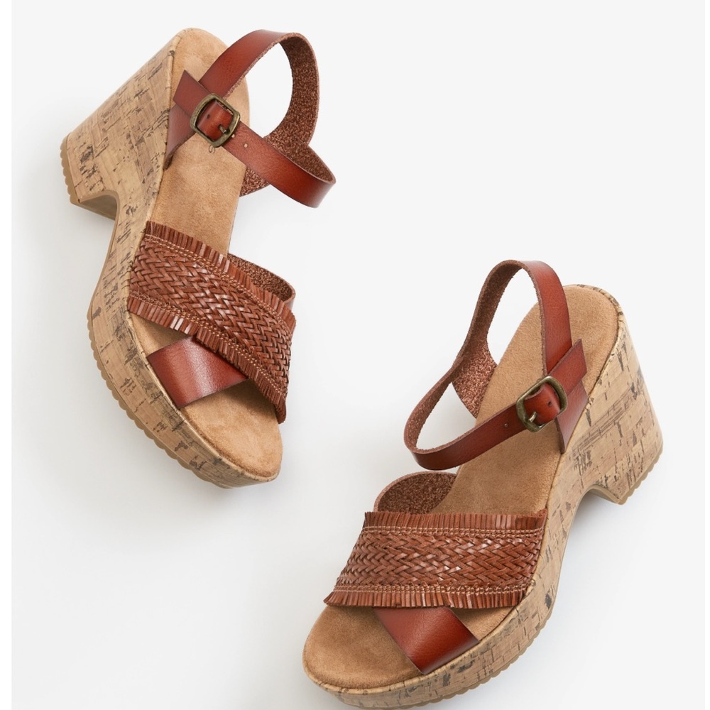 Maurices Brooklyn Cognac Wedge Size 8.5 NWT